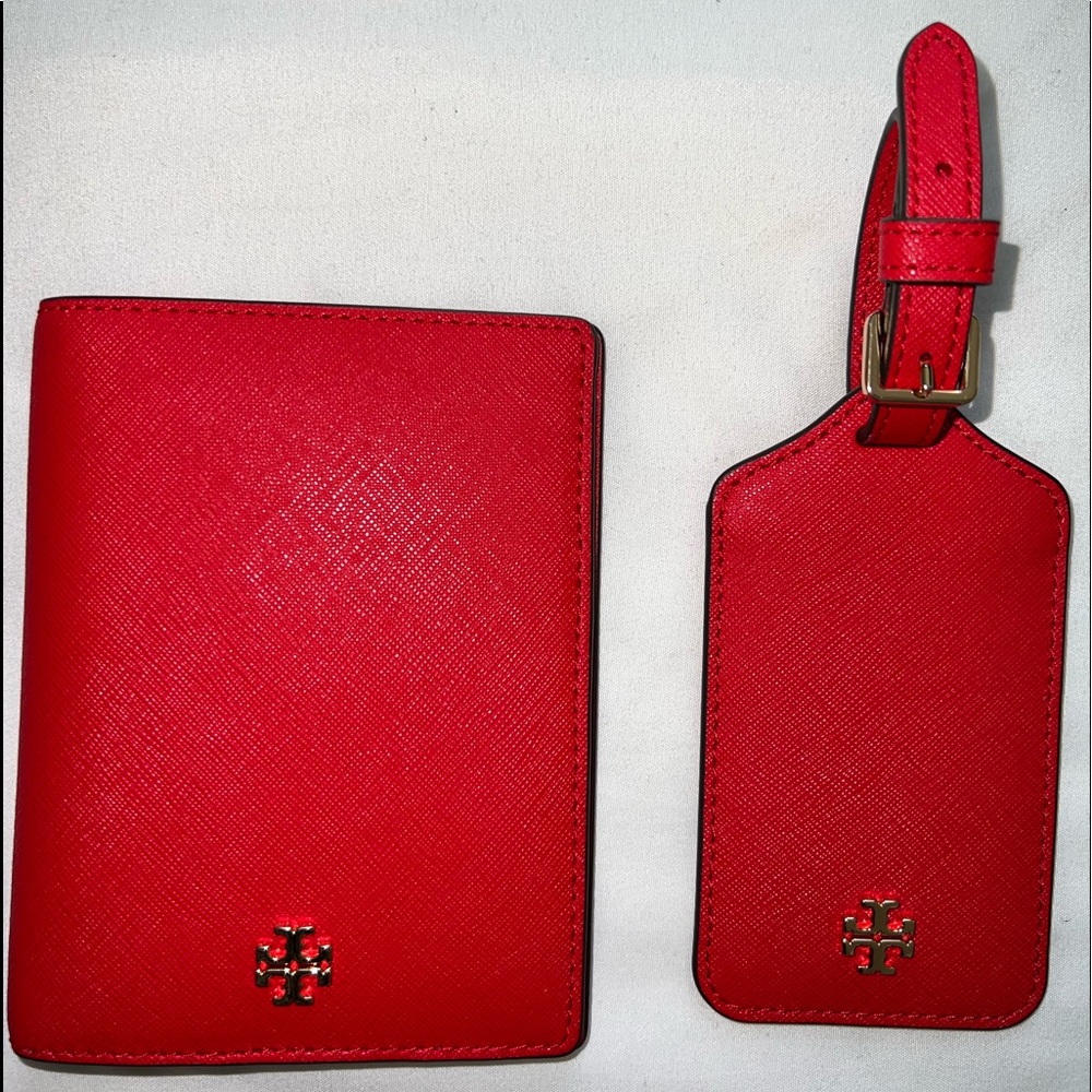 Tory Burch Leather Passport Holder and Luggage Tag